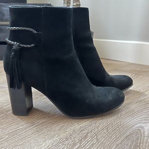 Black Boots